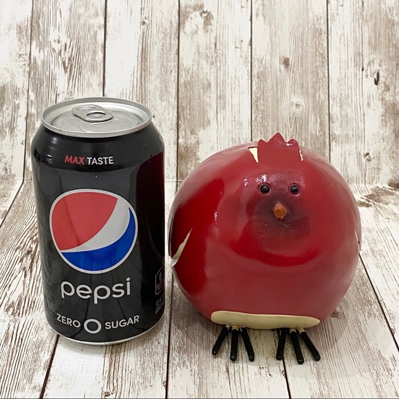 Adorable Red Apple Bird Figurine Decor - Picture 10 of 12